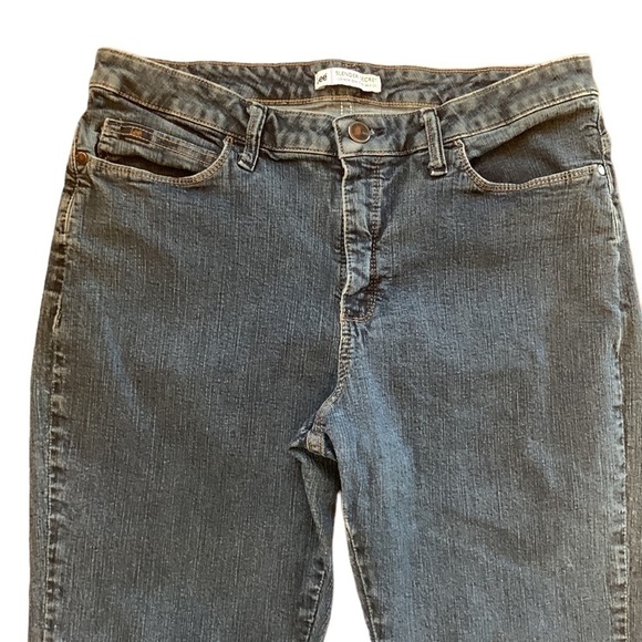 Lee Slender Secret Lower on the Waist Cotton Blend Denim Blue Jeans Size 4 Short - Picture 6 of 9